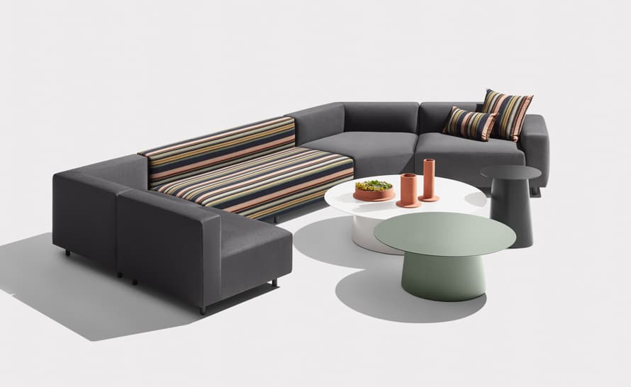 9 yard outdoor single arm lounge chair