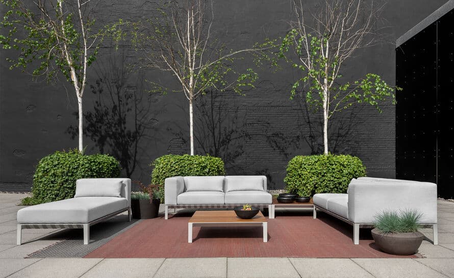 able outdoor armchair