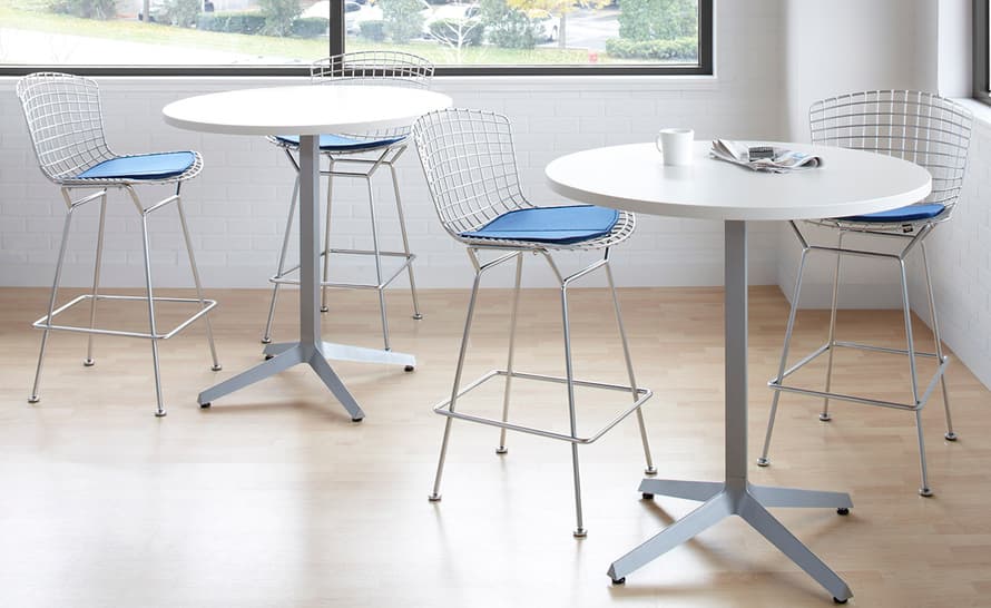 bertoia stool with seat cushion