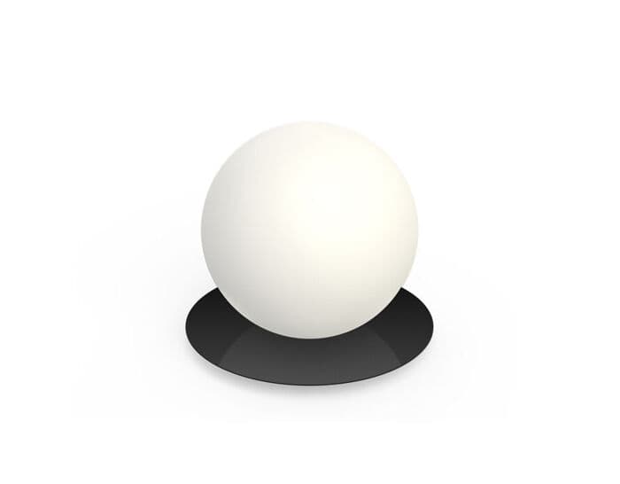 bola sphere table lamp