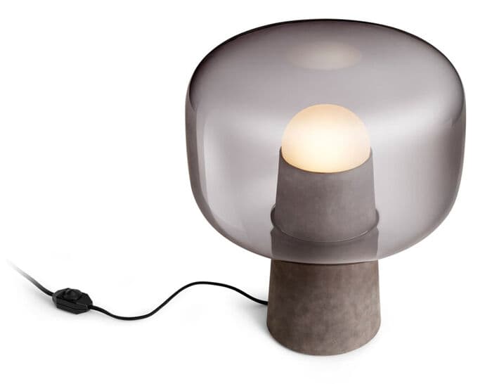 bully table lamp