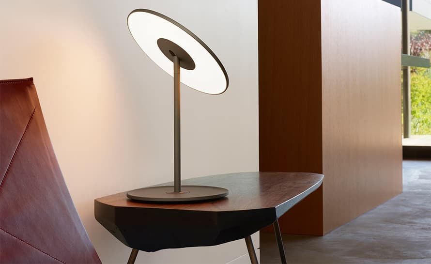 circa led table lamp