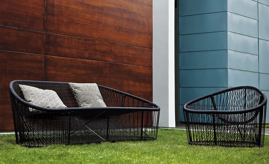 club outdoor lounge chair