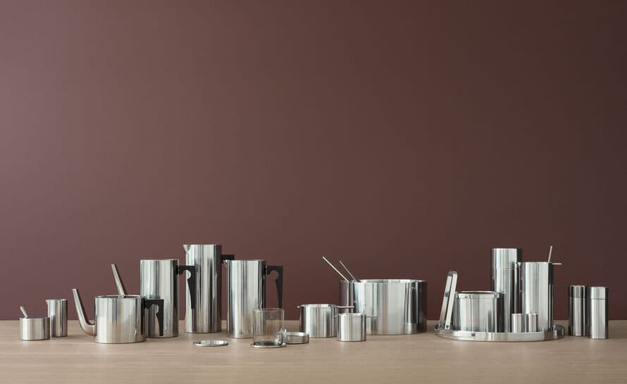Cylinda Line Teapot