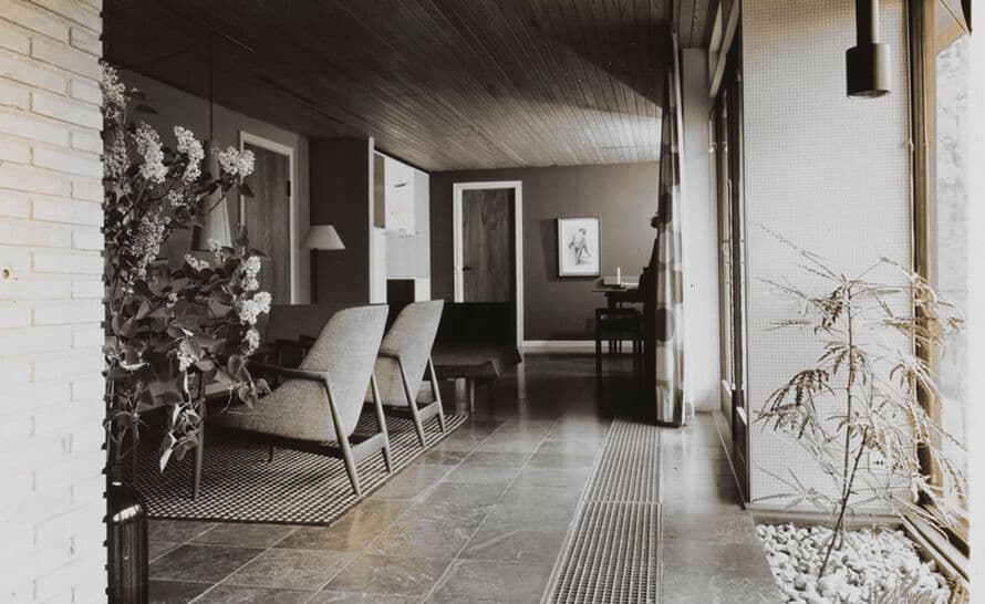 Elizabeth Lounge Chair