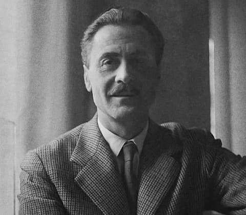 A portrait of Franco Albini