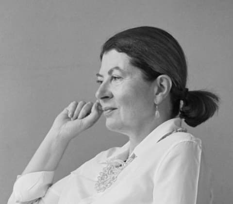 A portrait of Ilse Crawford