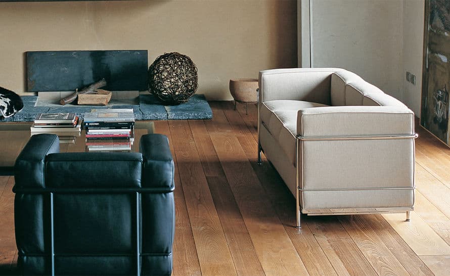 le corbusier lc2 3 seat sofa