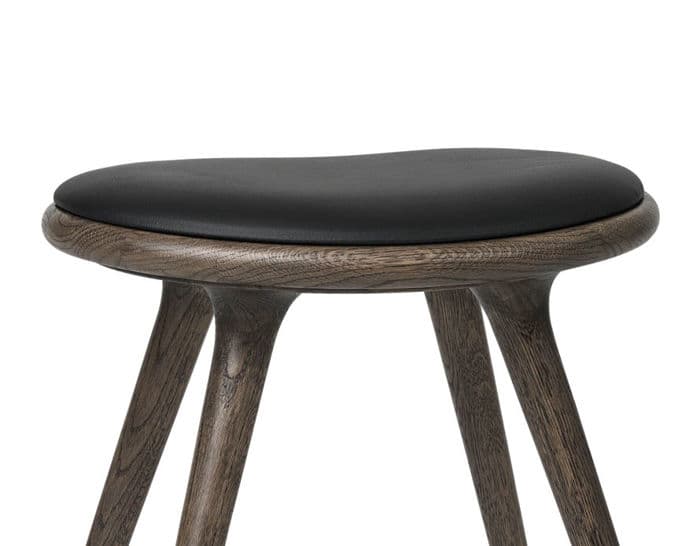 mater low stool