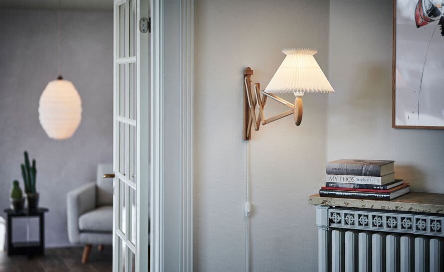 Model 224 Wall Lamp