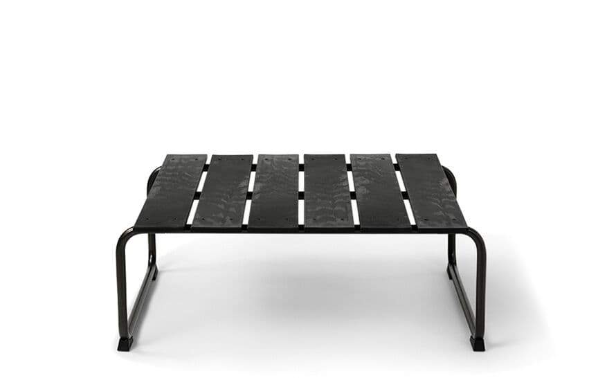ocean lounge table