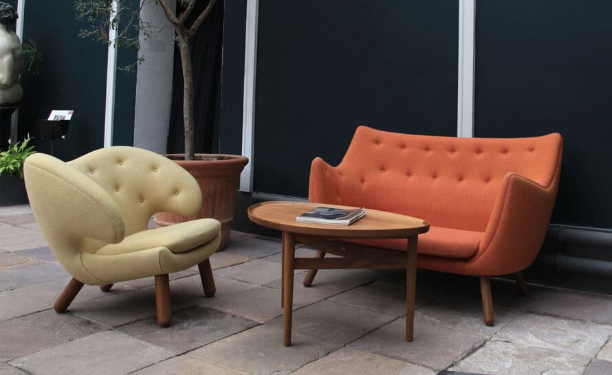 Poet Sofa