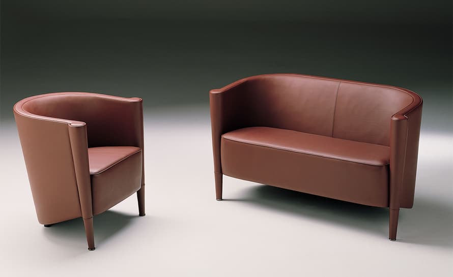 rich 2 seat sofa