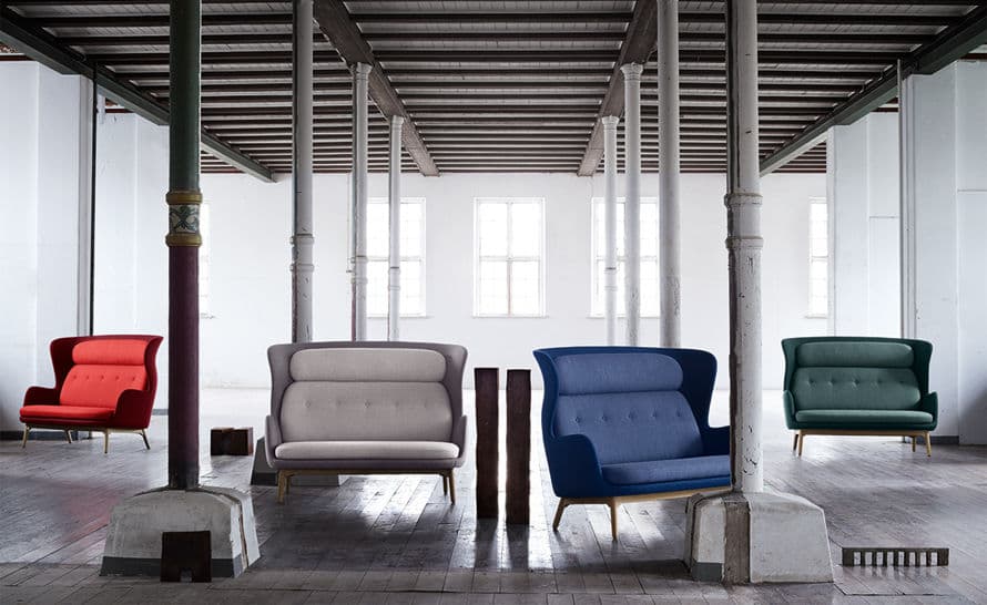 ro sofa with wood base