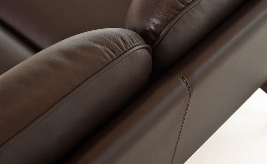 stanley 3 seat sofa 102l