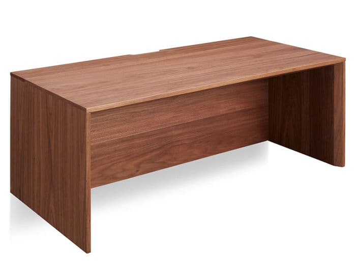 wonder wall 2.0 desk