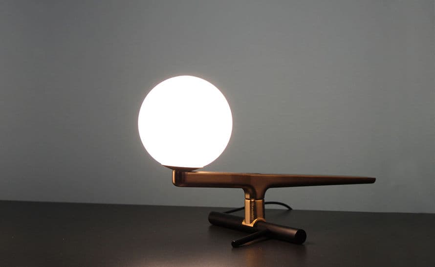 yanzi table lamp