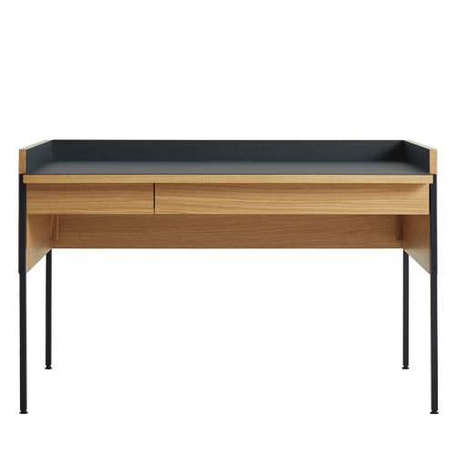 tabloid desk
